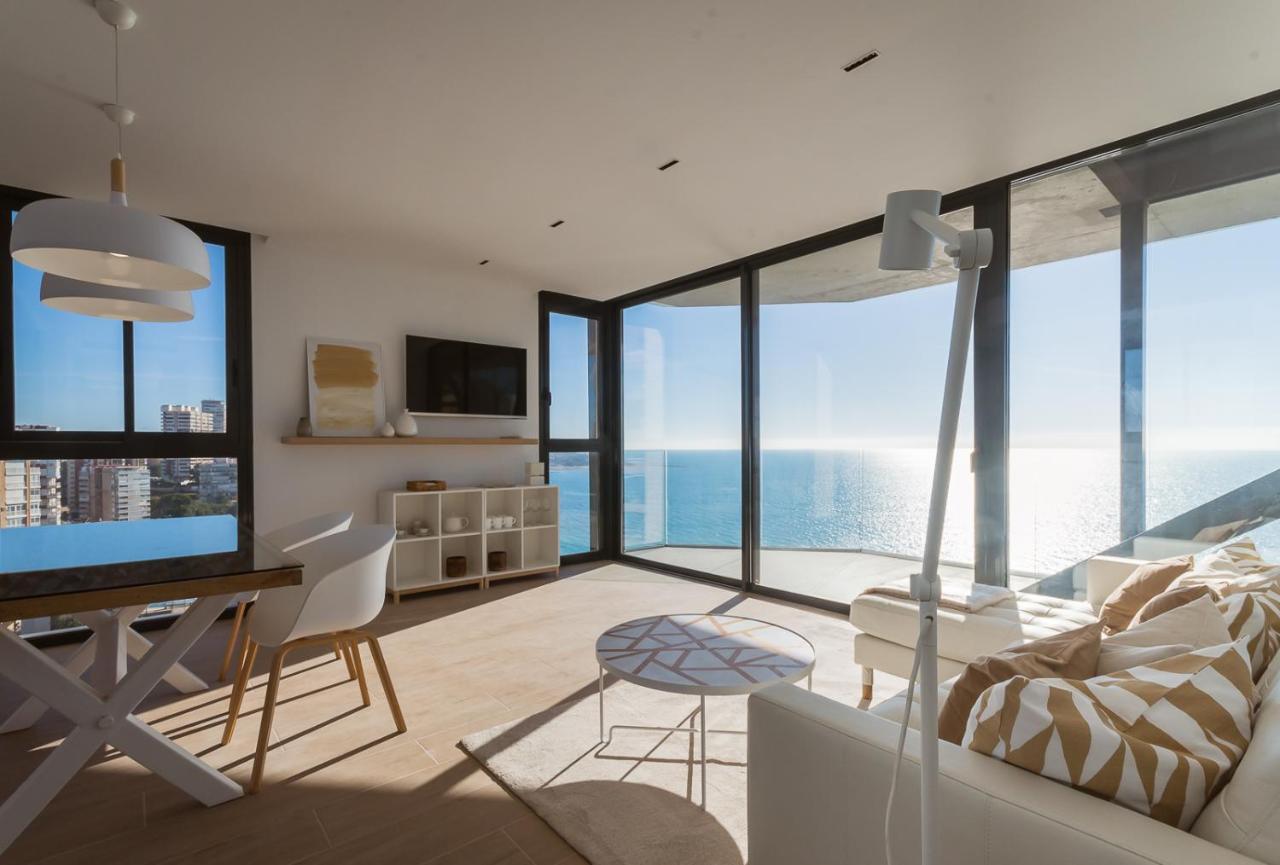Modern Sea Front Jacuzzi Blue Sky Apartment Аликанте Екстериор снимка